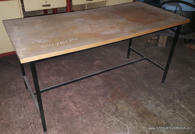 Pracovní stůl - ponk 1500x700x750 (10 - Pracovni stul - ponk 1500x700x750 (1).jpg)